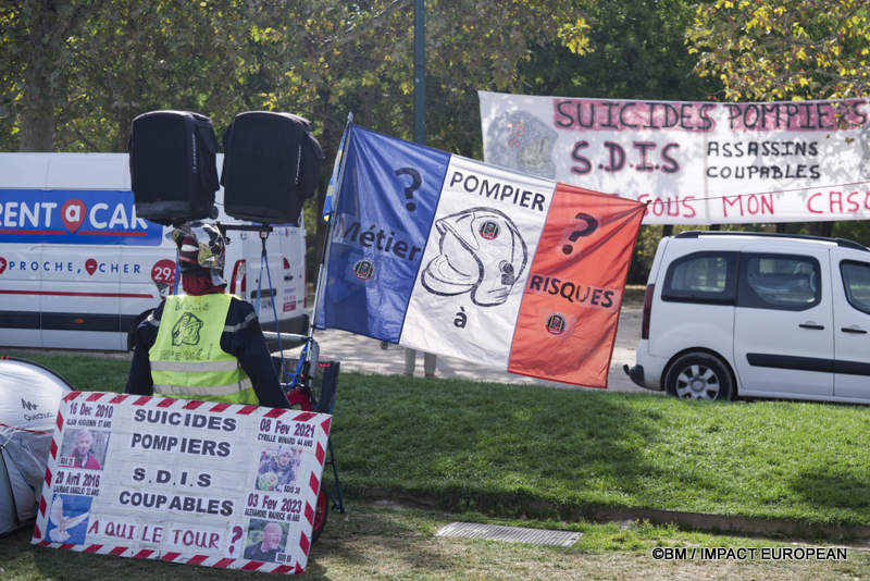 Camp de la Revolte des sapeurs-pompiers 00001