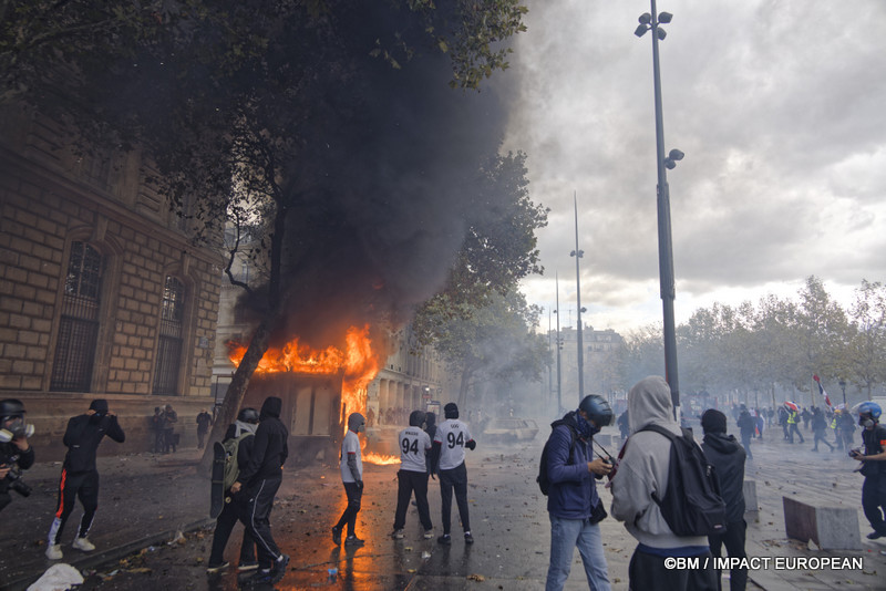 Manif 17 octobre 2026 00030