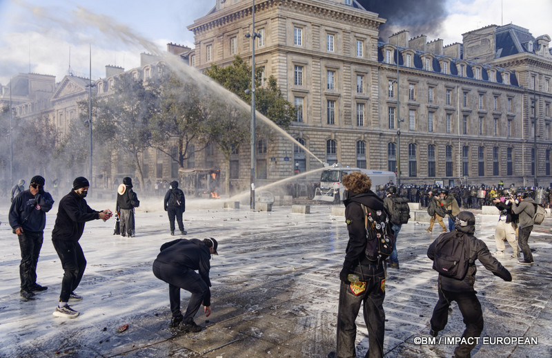 Manif 17 octobre 2026 00035