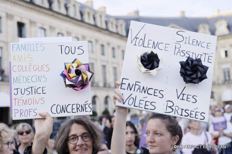 Manif viomences aux enfants 016
