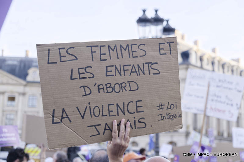 Manif viomences aux enfants 017